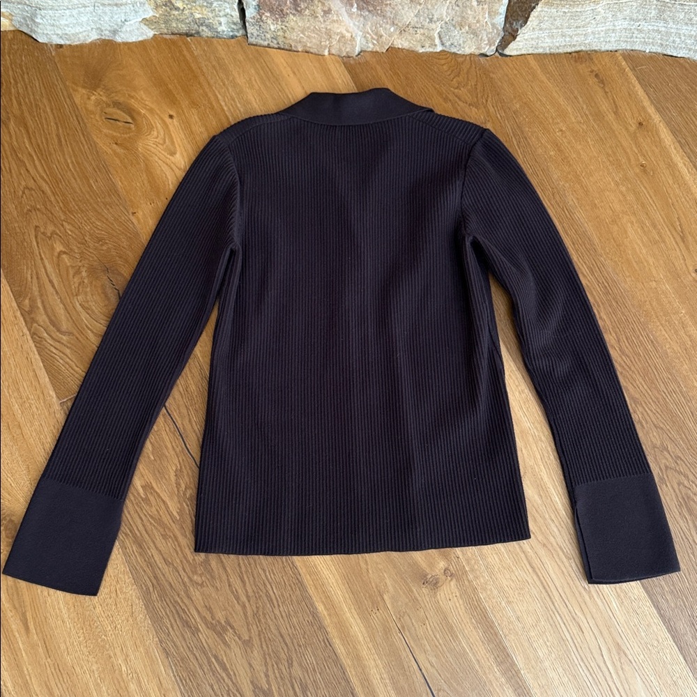 Frame Ribbed Button Down Shirt - Picture 5 of 8